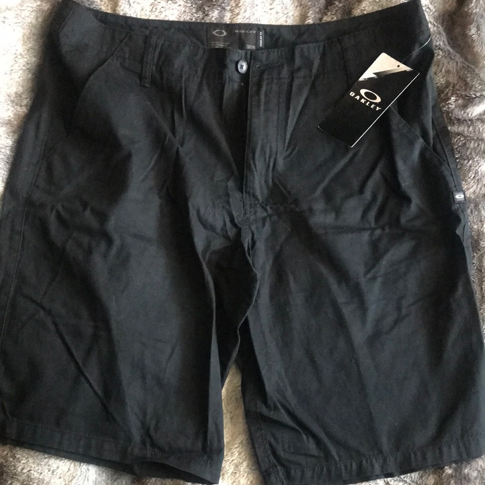 2/$50 Oakley Rad Shorts Size 38